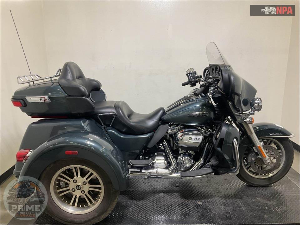 2020 Harley-Davidson FLHTCUTG TRI GLIDE ULTRA — фото 1