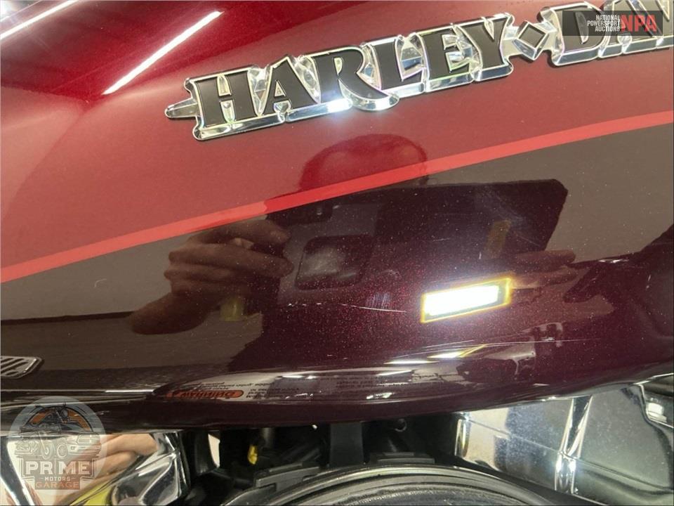2014 Harley-Davidson FLHTK ELECTRA GLIDE ULTRA LIMITED — фото 21