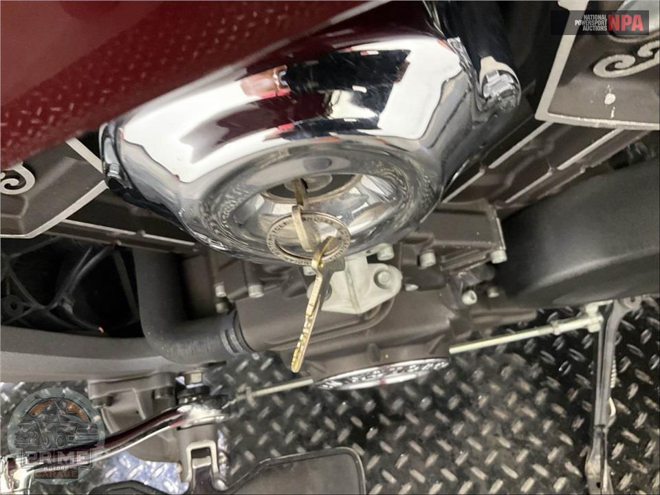 2017 Indian Motorcycle SCOUT (ABS, TWO-TONE) — фото 12
