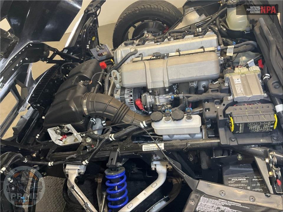 2023 Polaris SLINGSHOT R WITH AUTODRIVE — фото 6