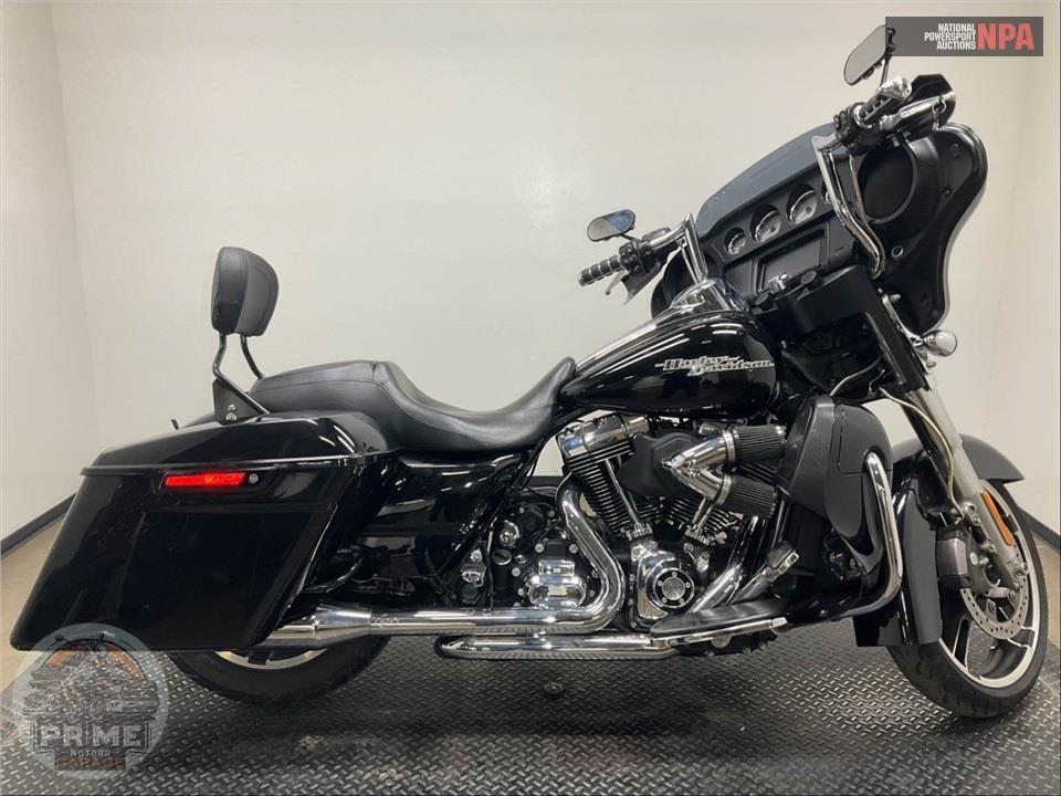 2016 Harley-Davidson FLHX STREET GLIDE — фото 1