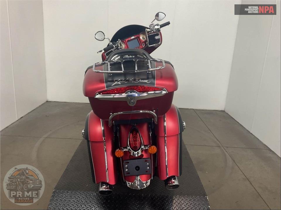 2019 Indian Motorcycle ROADMASTER ICON — фото 4