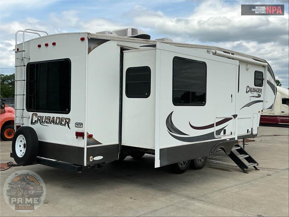 2012 Crusader M-290 RLT - FIFTH WHEEL SERIES — фото 4