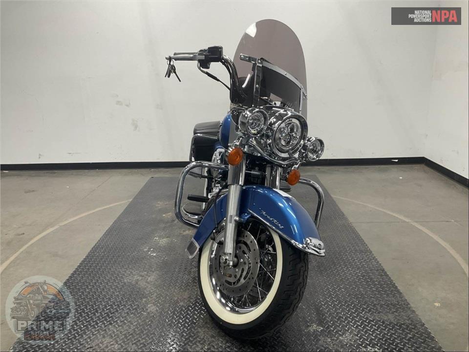 2006 Harley-Davidson FLHRCI ROAD KING CLASSIC — фото 2