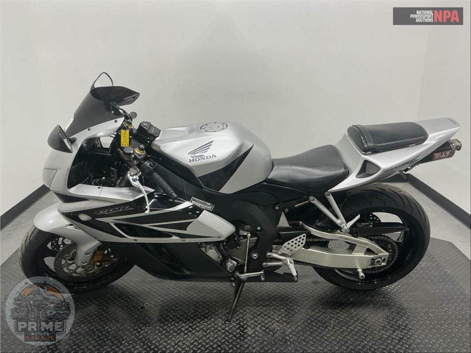 2004 Honda CBR1000RR4 — фото 3