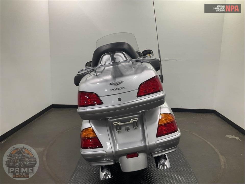 2005 Honda GL18005 GOLDWING — фото 4