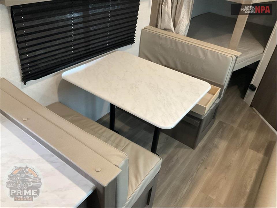 2025 Grand Design Recreational Vehicles M-24BHX - TRANSCEND XPLOR SERIES — фото 13