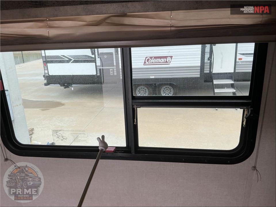 2019 Minnie M-27BHSS - MINNIE PLUS SERIES — фото 31