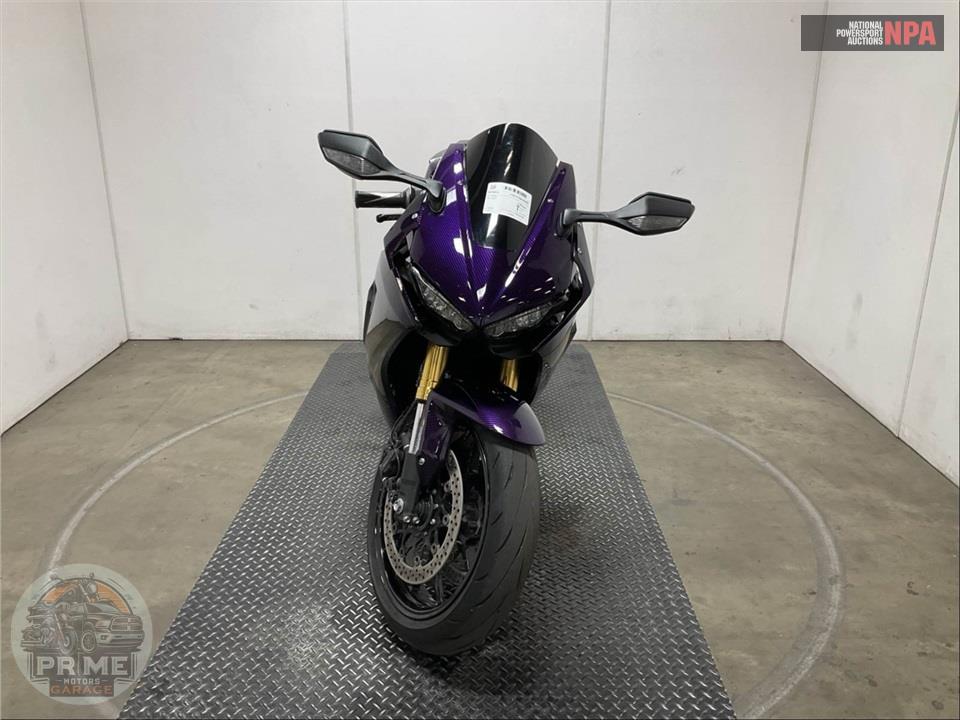 2021 Honda CBR1000RR — фото 2