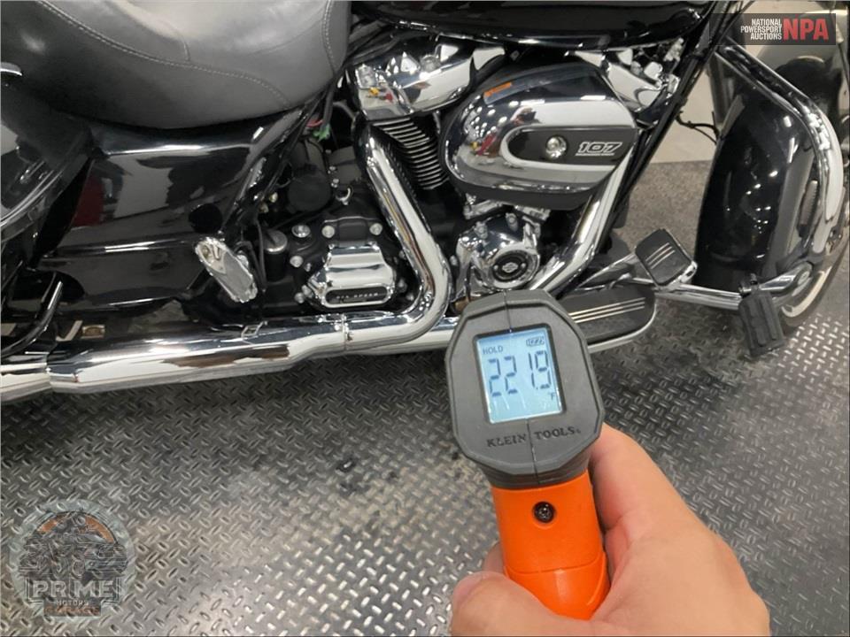 2020 Harley-Davidson FLHX STREET GLIDE — фото 8