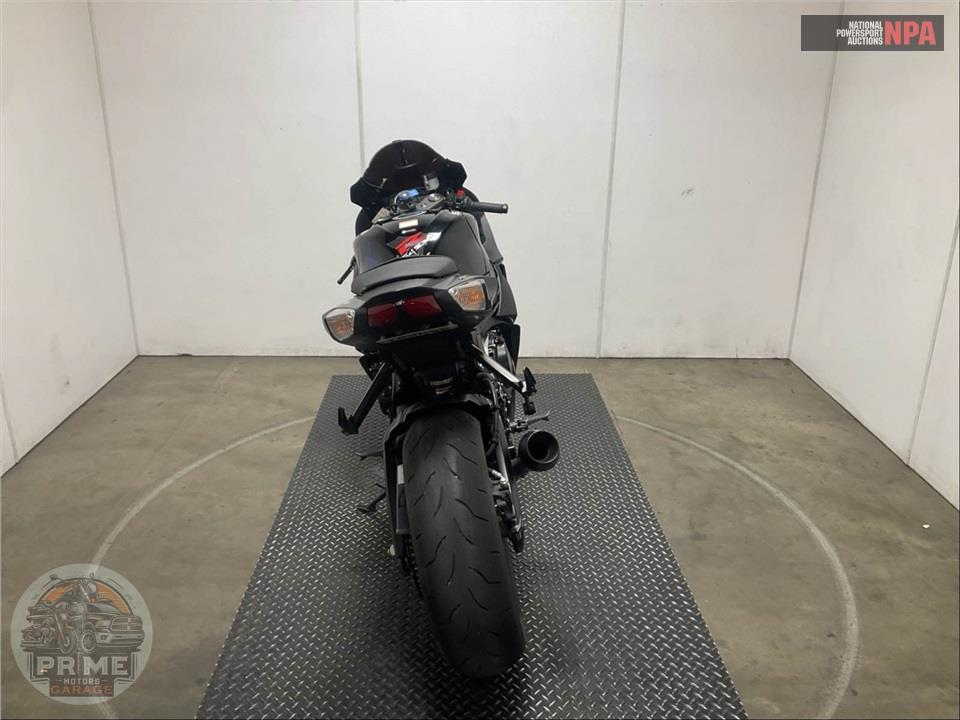 2024 Suzuki GSX-R750M4 — фото 4