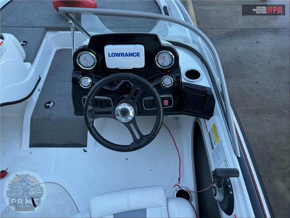 2019 Tracker Marine Z19 SPORT(**) NITRO SERIES L=19/E=1 150HP MERCURY OB — фото 16