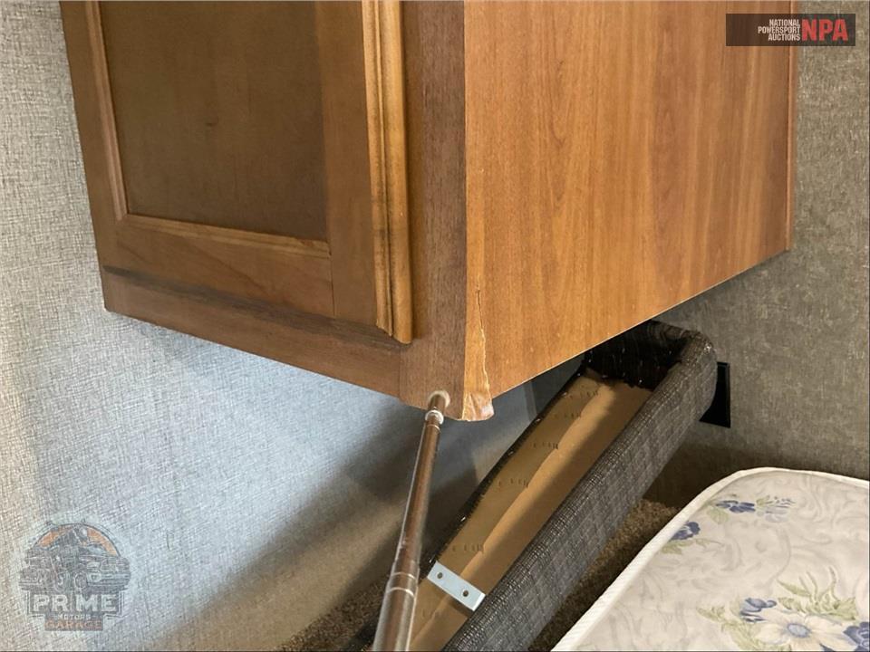 2017 Keystone Rv M-2020 QB - SUMMERLAND SERIES — фото 23