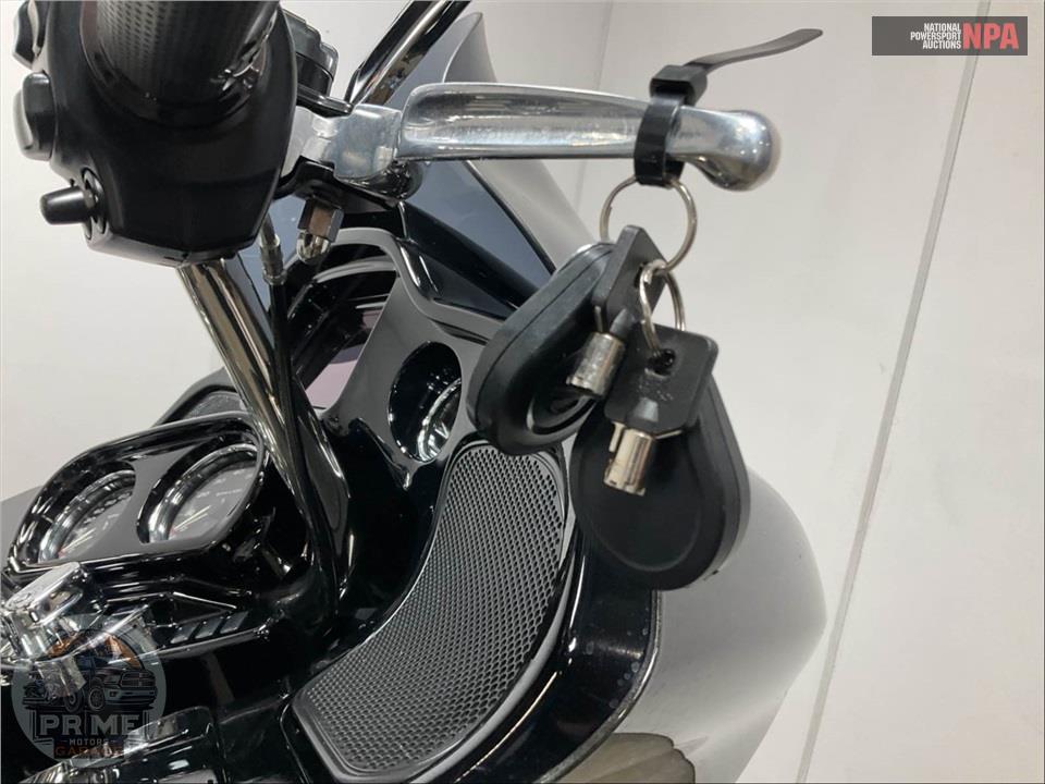 2019 Harley-Davidson FLTRU ROAD GLIDE ULTRA — фото 11