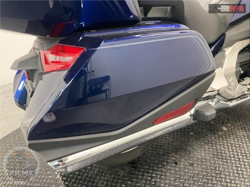 2018 Honda GL1800D GOLDWING TOUR DCT (BLUE) — фото 16