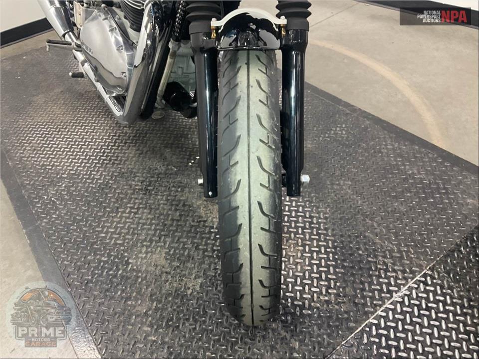 2023 Royal Enfield INT 650 STANDARD — фото 15