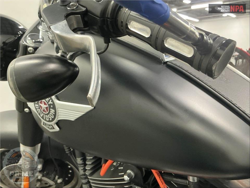 2013 Harley-Davidson FLSTFB FAT BOY LO — фото 19