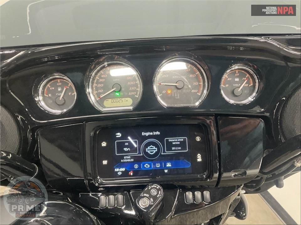 2022 Harley-Davidson FLHXS STREET GLIDE SPECIAL — фото 5