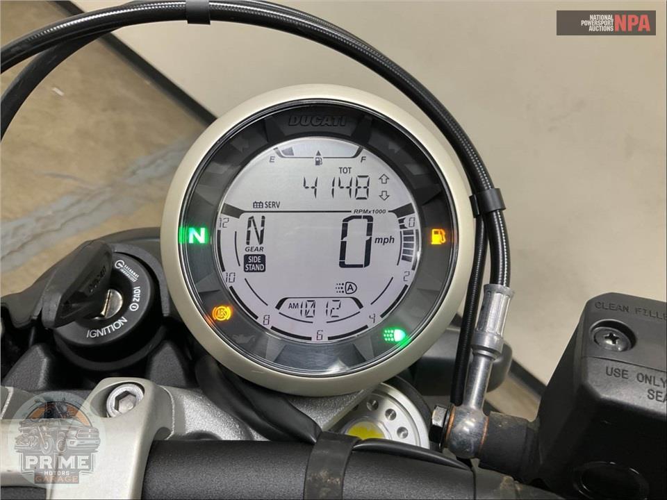 2022 Ducati SCRAMBLER 800 DARK — фото 5