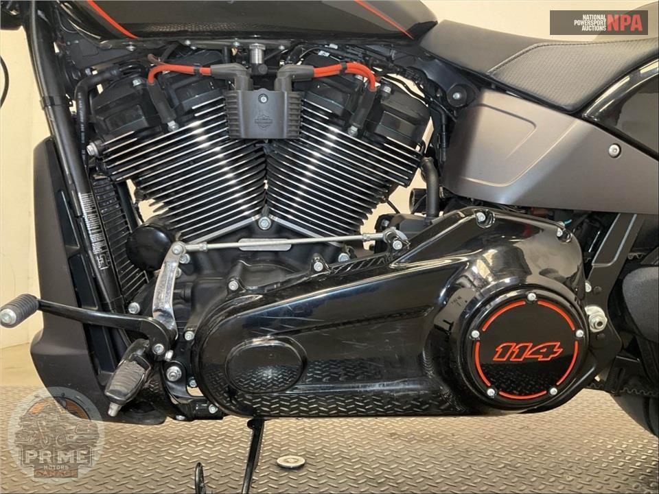 2019 Harley-Davidson FXDRS FXDR 114 — фото 7