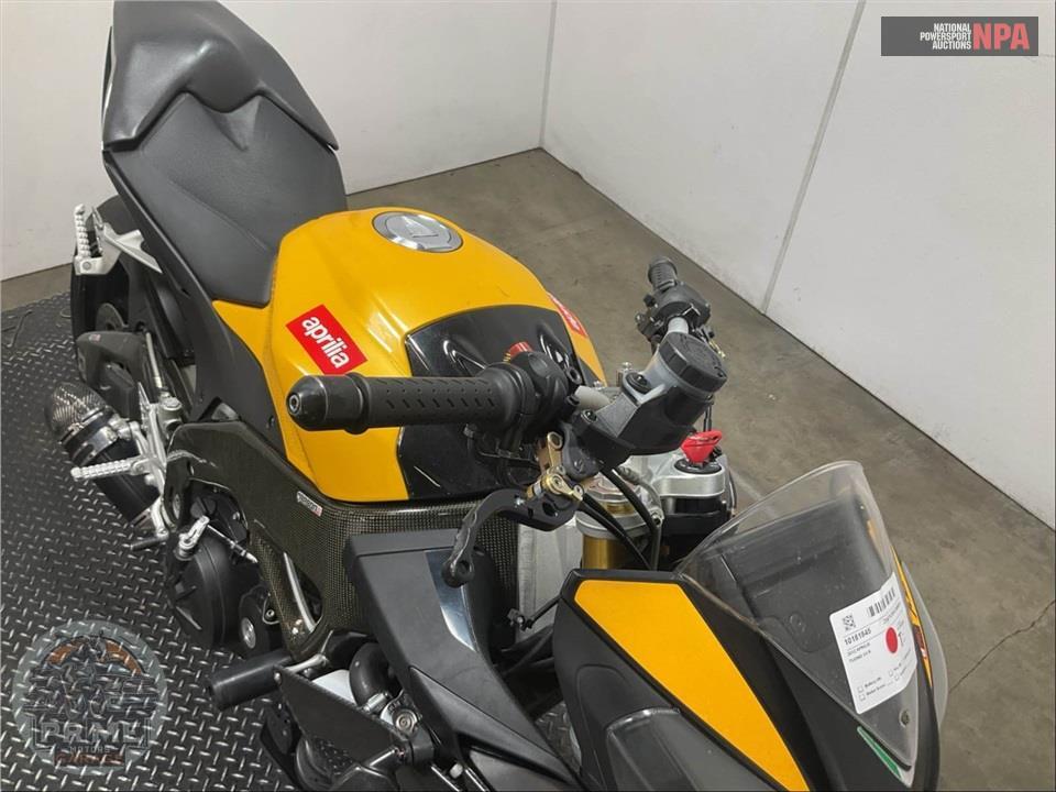 2012 Aprilia TUONO V4 R — фото 26