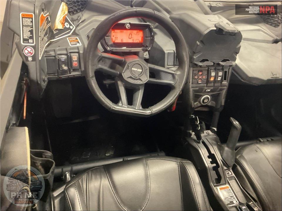 2023 Can-Am MAVERICK X3 DS TURBO RR 64 — фото 32