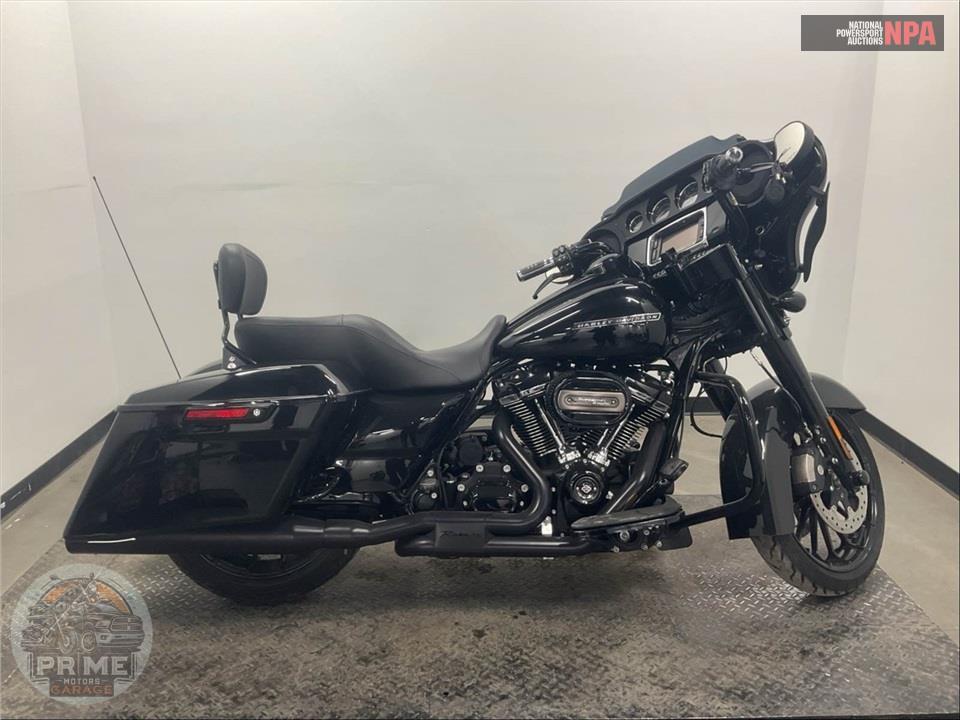 2018 Harley-Davidson FLHXS STREET GLIDE SPECIAL — фото 1