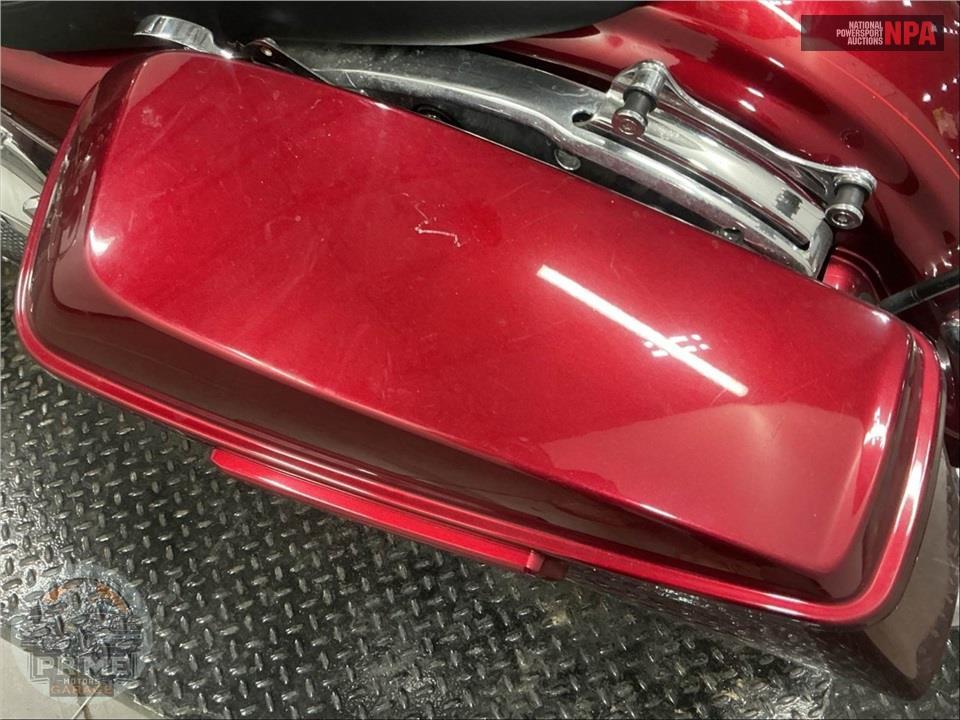 2016 Harley-Davidson FLHXS STREET GLIDE SPECIAL — фото 22