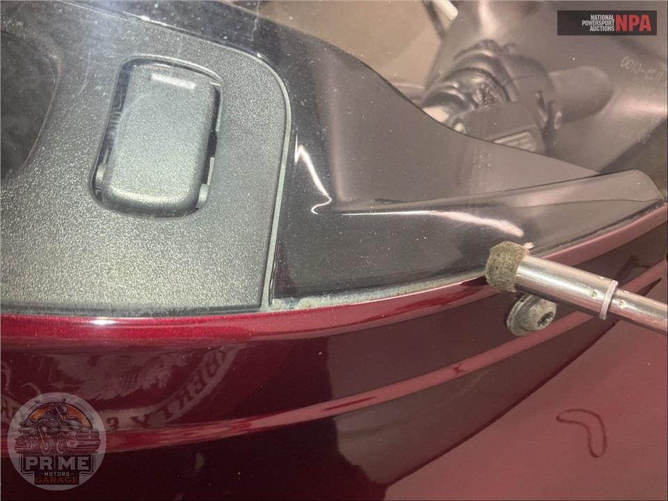 2015 Harley-Davidson FLHTK ELECTRA GLIDE ULTRA LIMITED — фото 18