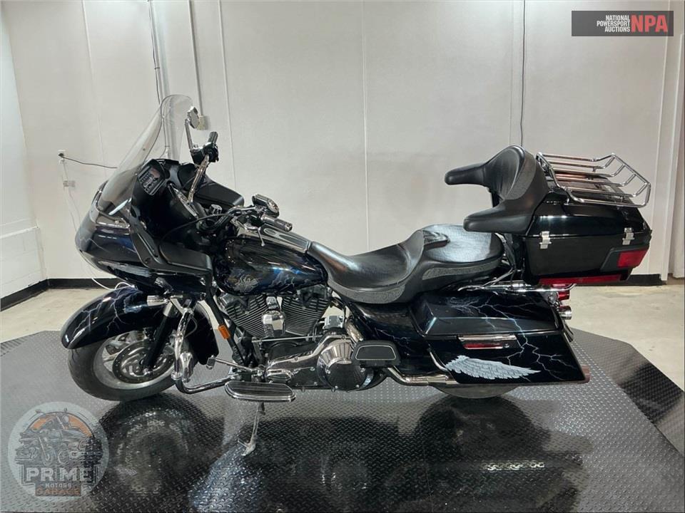 2004 Harley-Davidson FLTRI ROAD GLIDE — фото 3