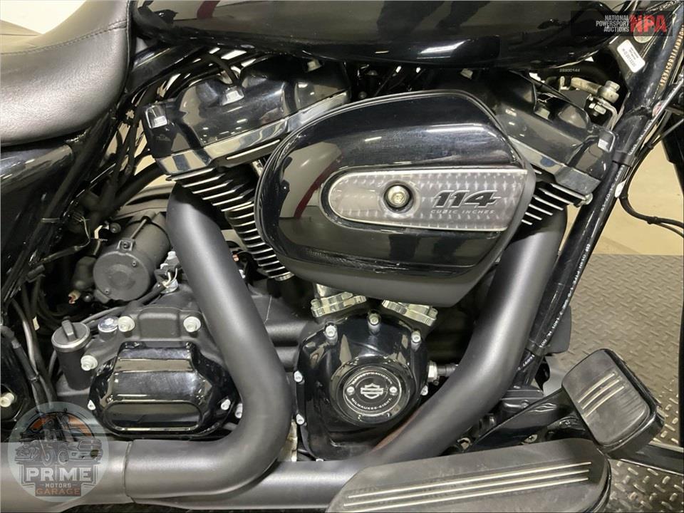 2020 Harley-Davidson FLHXS STREET GLIDE SPECIAL — фото 6