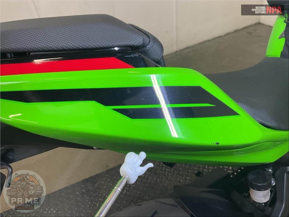 2023 Kawasaki EX400GPFAN NINJA 400 KRT (ABS) — фото 16
