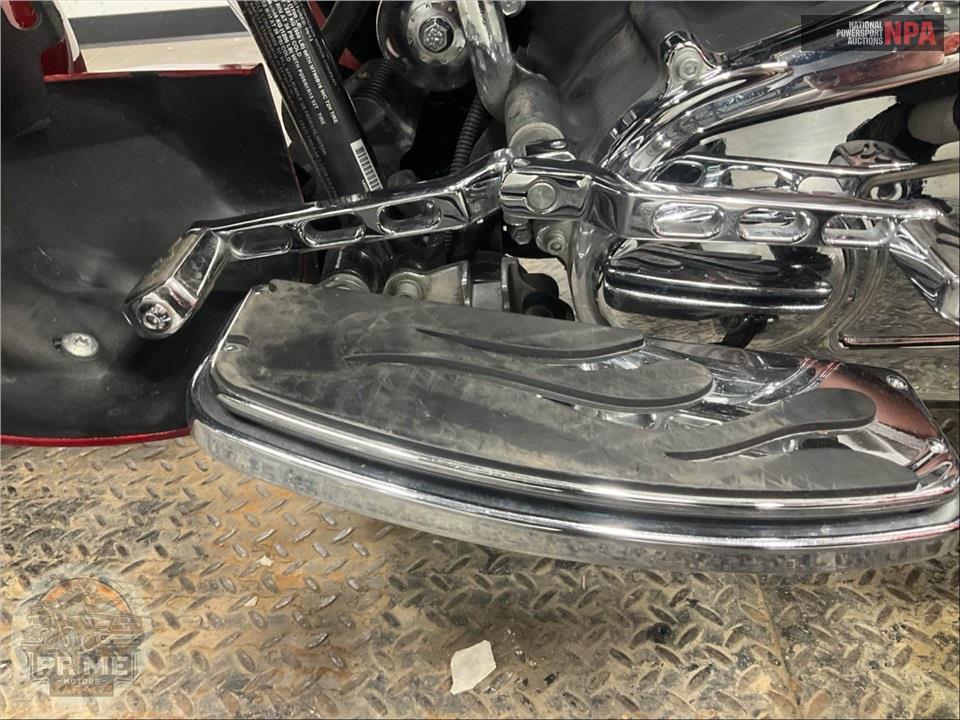 2013 Harley-Davidson FLHTCUTG TRIGLIDE UL CLSC — фото 26