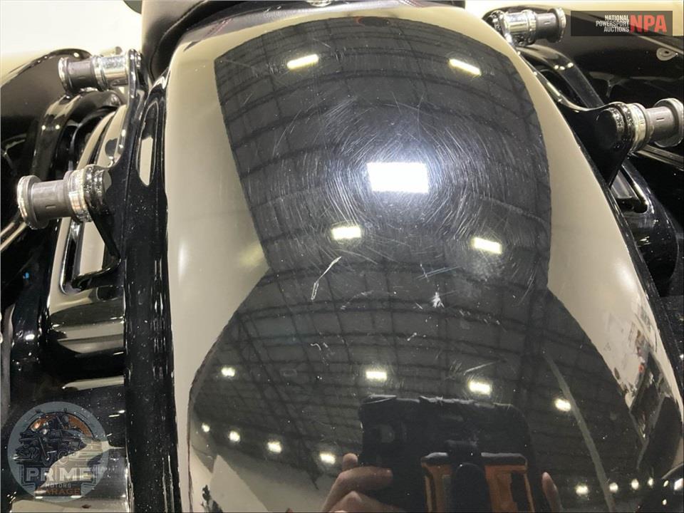 2019 Harley-Davidson FLHXS STREET GLIDE SPECIAL — фото 20