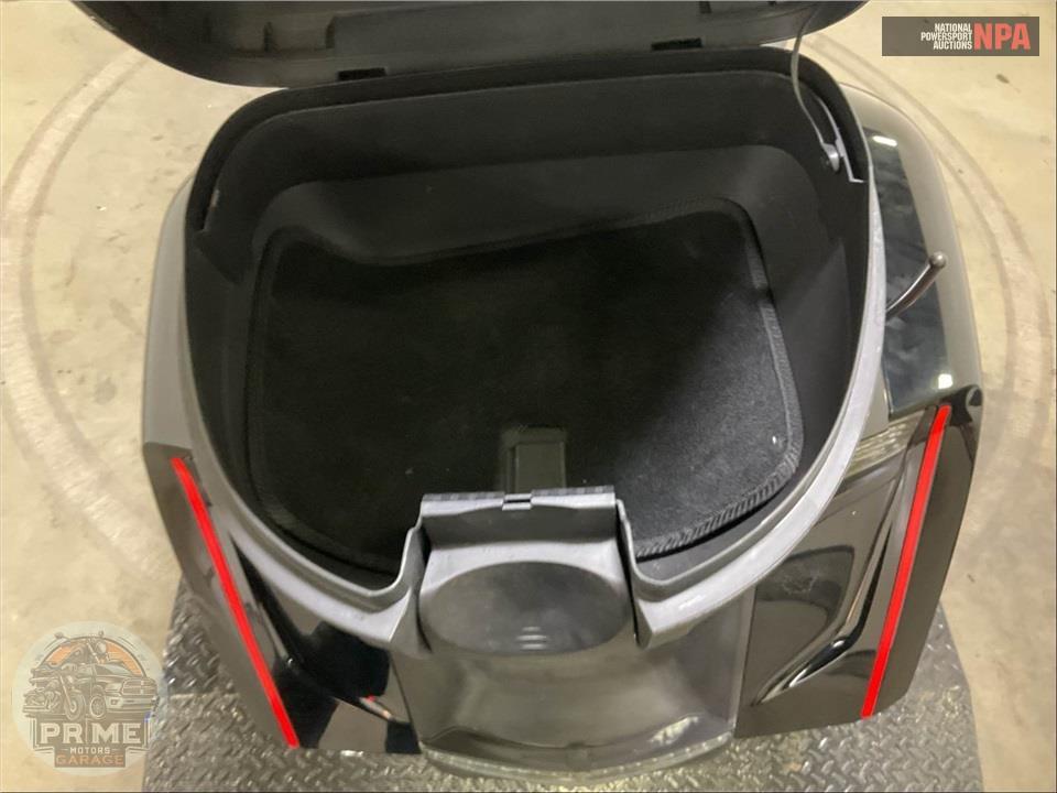 2013 Honda GL1800BD GOLDWING F6B — фото 21