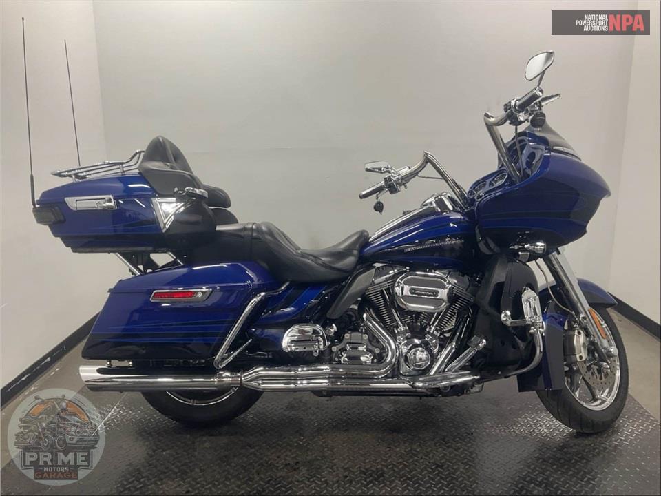 2015 Harley-Davidson FLTRUSE CVO ROAD GLIDE ULTRA — фото 1