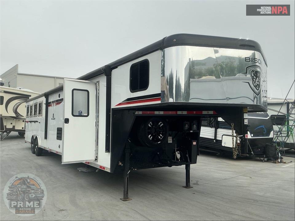 2024 Bison M-8316RG - RANGER FIFTH WHEEL SERIES — фото 1