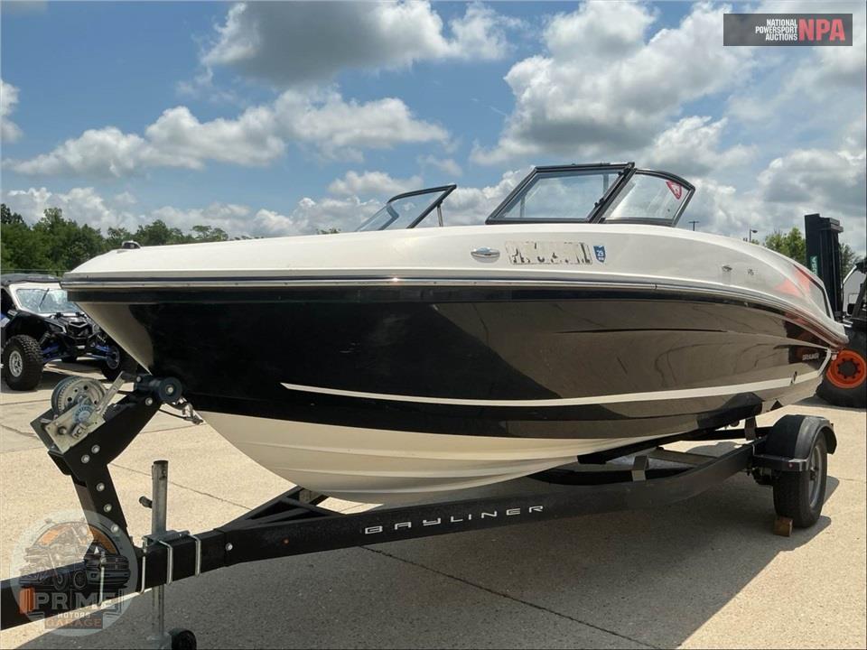 2021 Bayliner Marine VR5 BR(*) BOW RIDERS SERIES L=20/E=1 150 MERC OB — фото 2