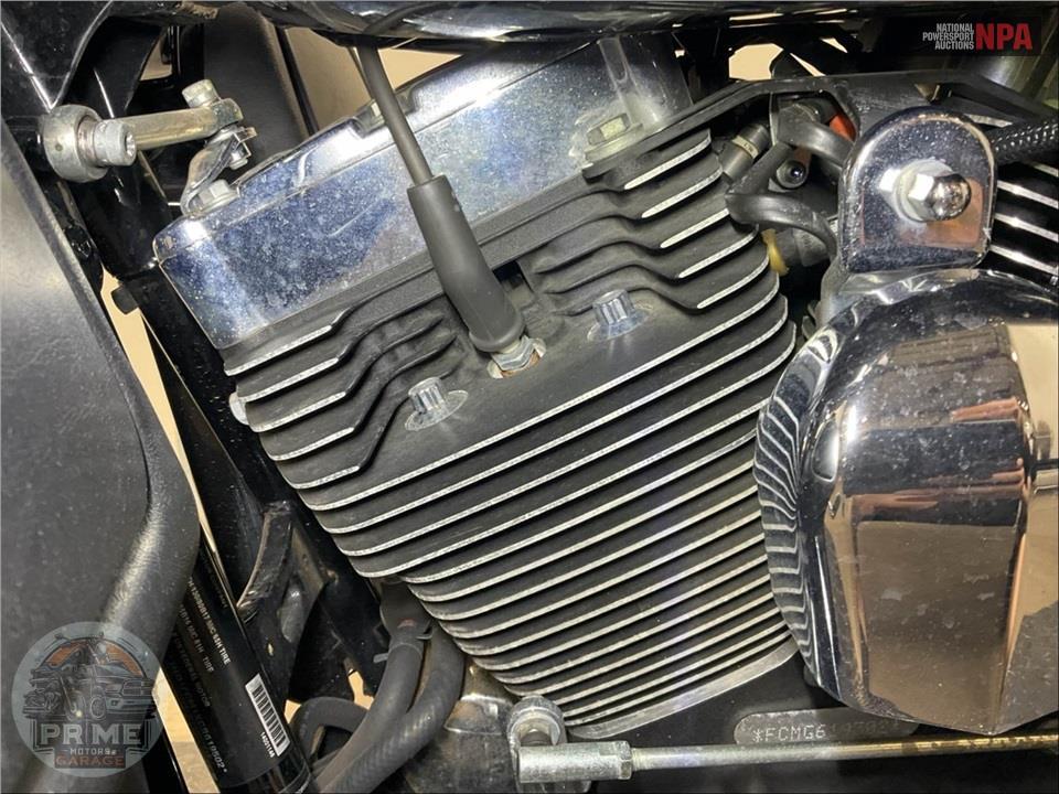 2016 Harley-Davidson FLHTCU ULTRA CLASSIC ELECTRA GLIDE — фото 10