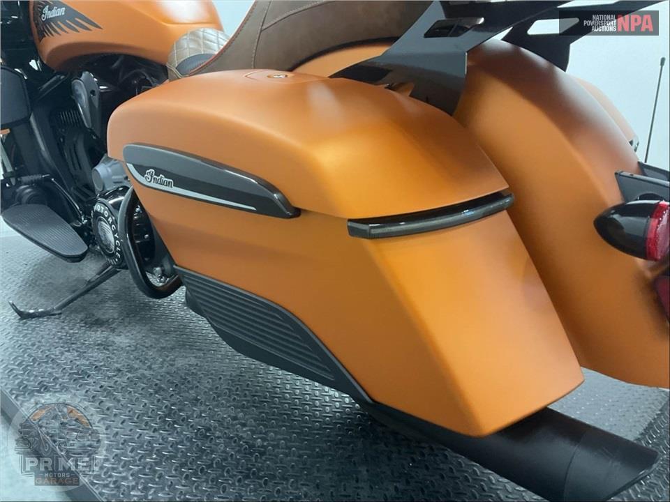 2022 Indian Motorcycle CHALLENGER DARK HORSE ICON — фото 17