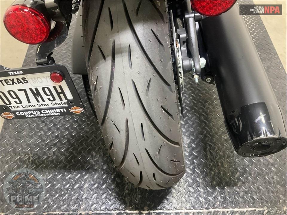 2025 Indian Motorcycle SPORT SCOUT LIMITED WITH TECHOLOGY PACKAGE (COLOR) — фото 15