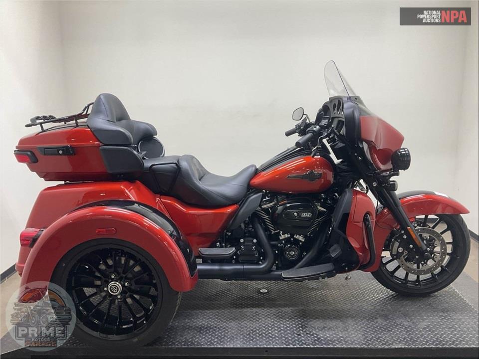 2025 Harley-Davidson FLHTCUTG TRI GLIDE ULTRA CLASSIC — фото 1