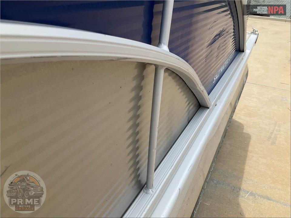 2023 Bennington Pontoons 22 SF(*)S SERIES L=23/E=1-115HP YAMAHA OB — фото 25