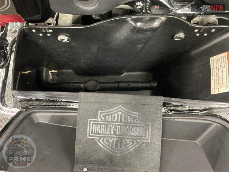 2005 Harley-Davidson FLHTCUI ULTRA CLASSIC ELECTRA GLIDE — фото 28