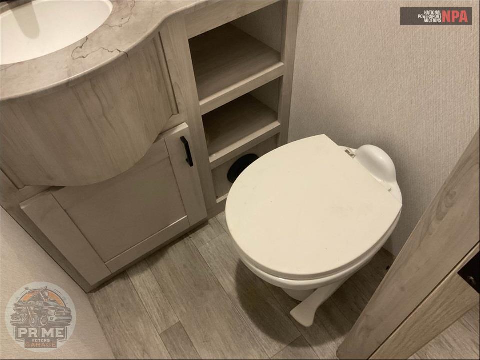 2023 East To West M-375BH-OK - TANDARA FIFTH WHEEL SERIES — фото 21