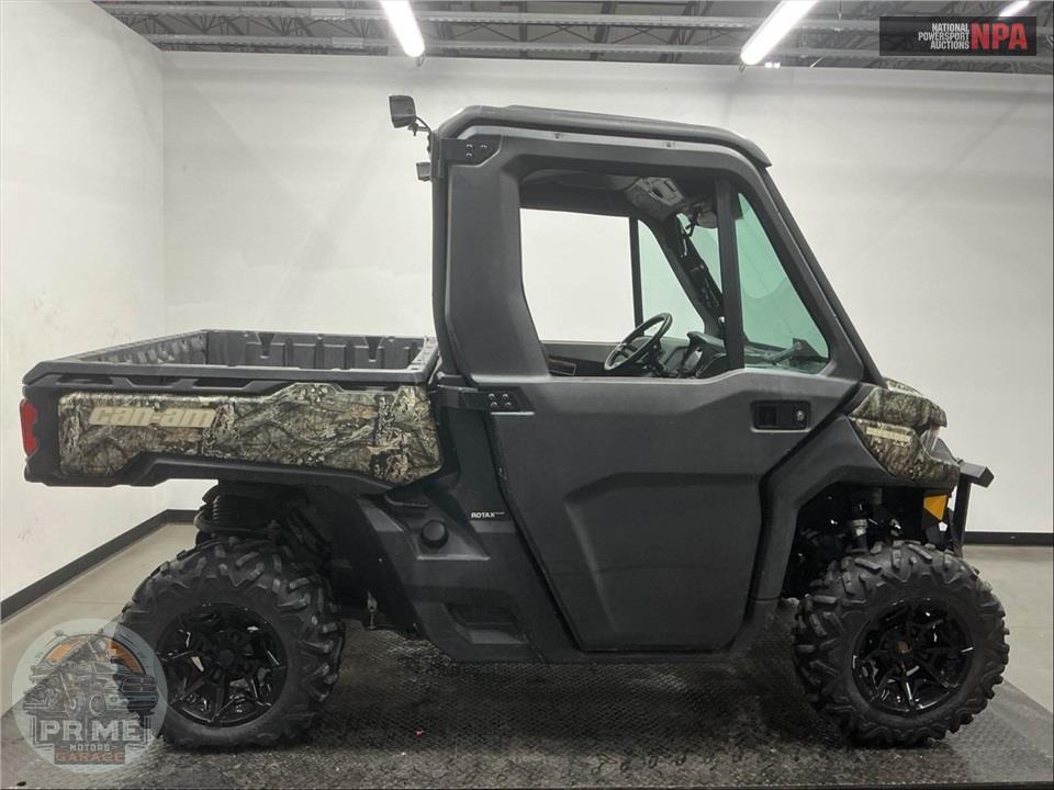2017 CAN-AM DEFENDER XT CAB HD8 (CAMOUFLAGE)