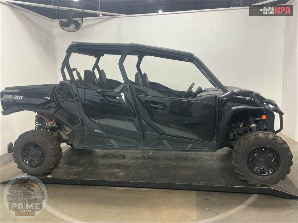 2025 Can-Am COMMANDER MAX XT 1000R — фото 1