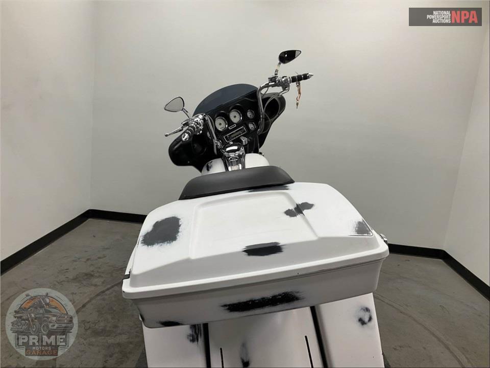 2006 Harley-Davidson FLHXI STREET GLIDE — фото 40