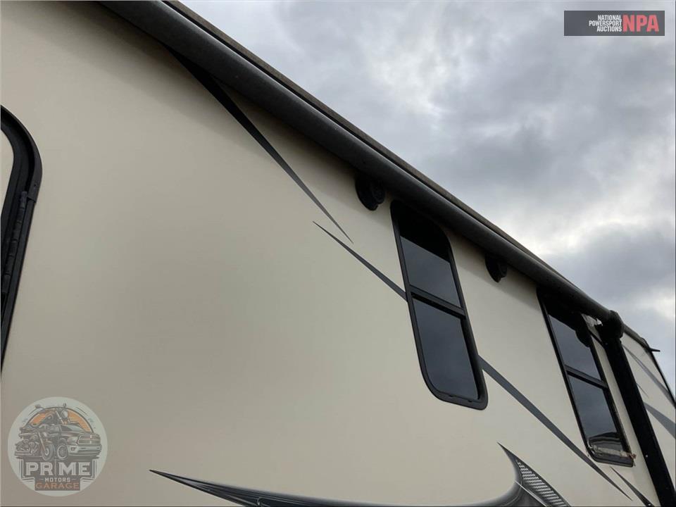 2017 Crossroads Rv M-3801 MD - VOLANTE HP FIFTH WHEEL SERIES — фото 41