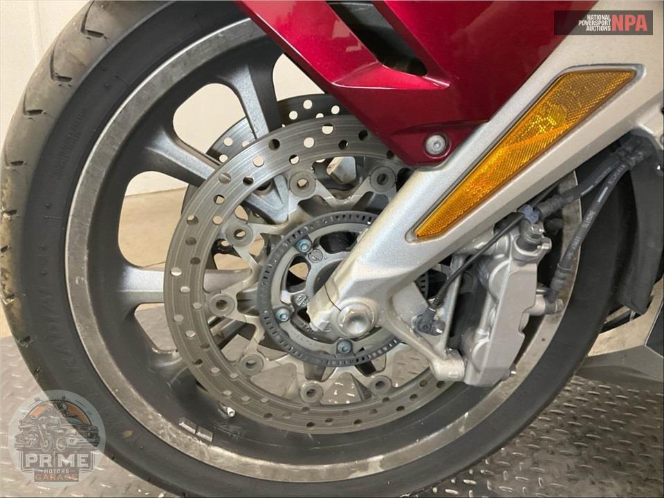2018 Honda GL1800D GOLDWING TOUR DCT (RED) — фото 36
